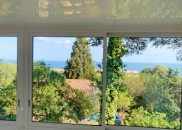 Maison Accueillante à Avec Vue Sur Le Jardin Et La Casa vacanze Sète
